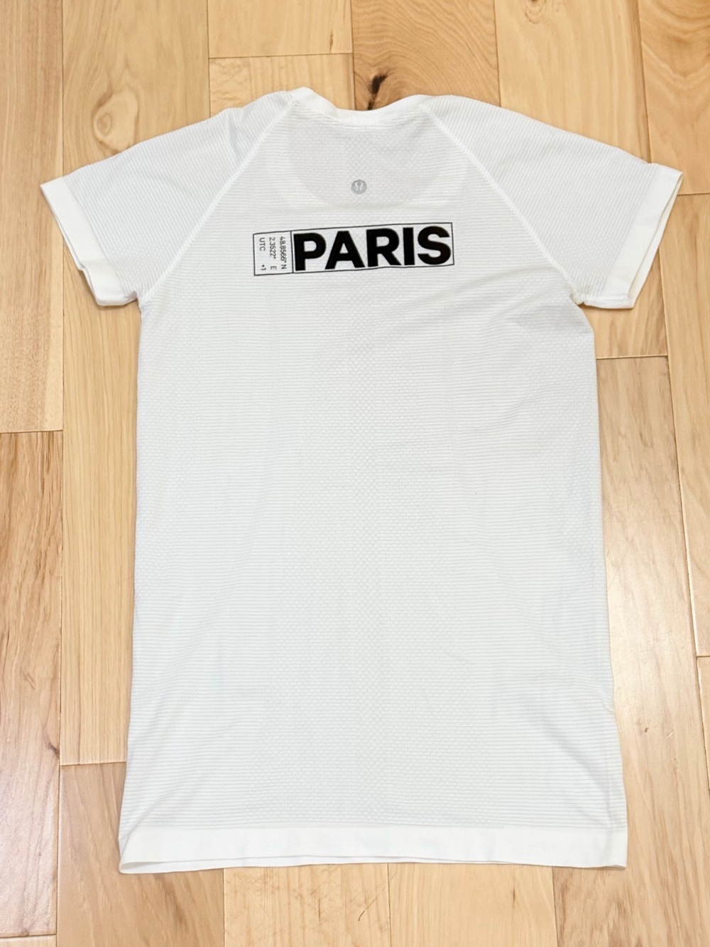 Lululemon x Paris France Women’s Swiftly Tech 2.0 Short Sleeve Athletic Shirt